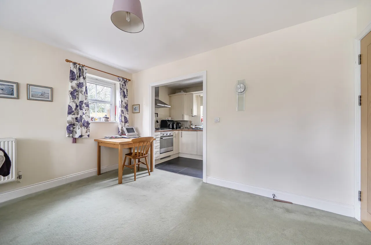 Reris Grange Close, Milford, GU8, photo 9
