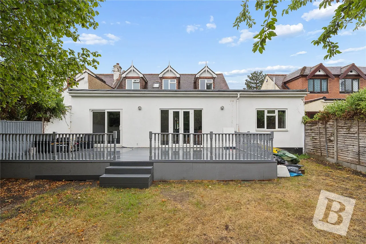 Westrow Gardens, Ilford, IG3, photo 4