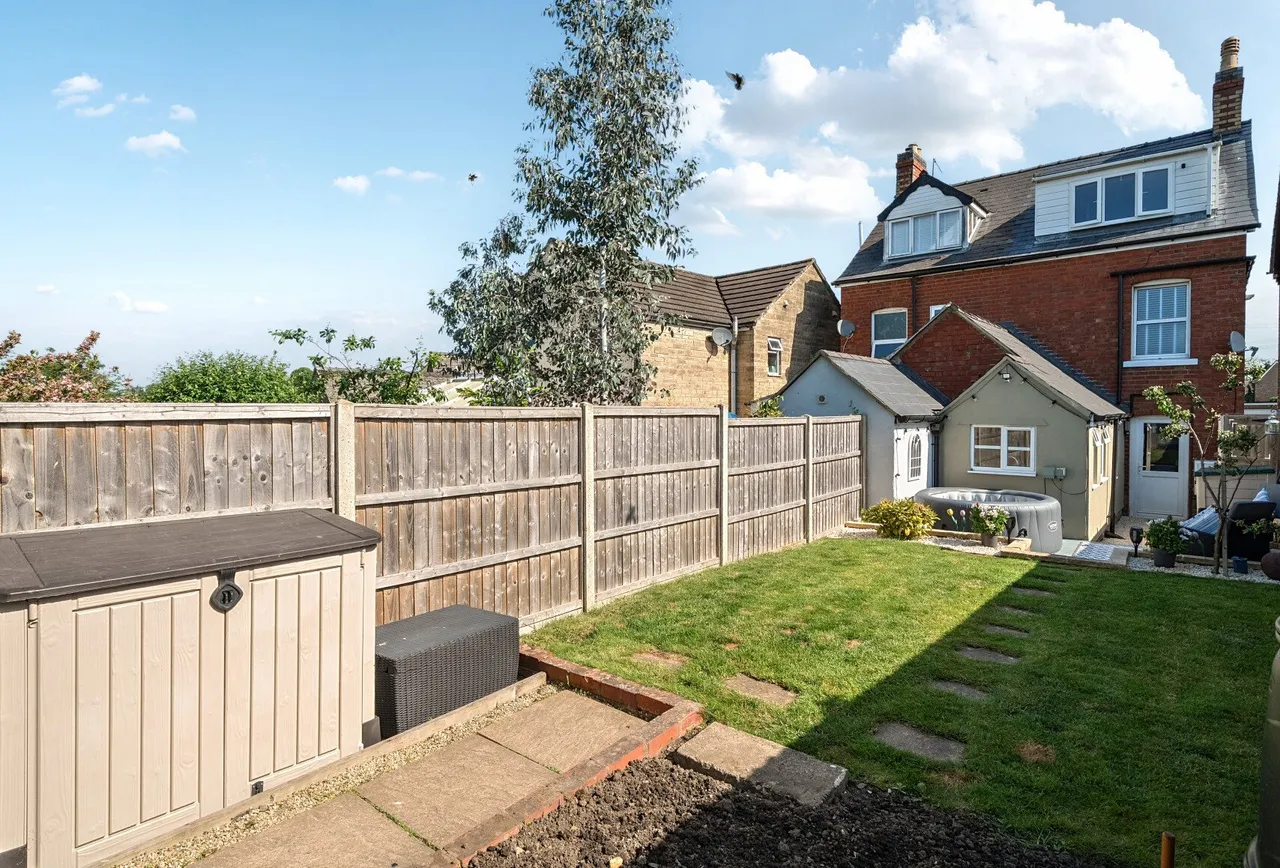 Bath Road, Gloucestershire, Kings Stanley, GL10 3JJ, photo 16