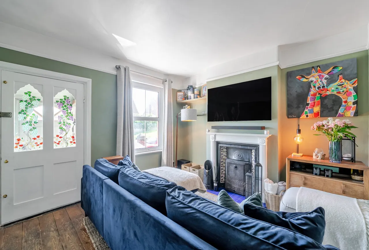 Bath Road, Gloucestershire, Kings Stanley, GL10 3JJ, photo 4