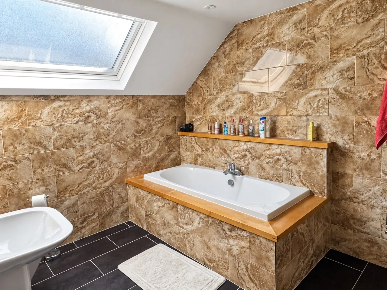 Bracken Close, Bodmin, PL31, photo 13