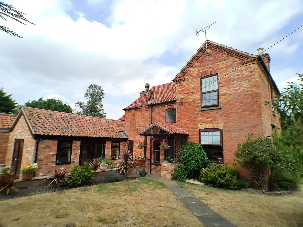 Rutland Square, Barkestone, NG13, photo 2