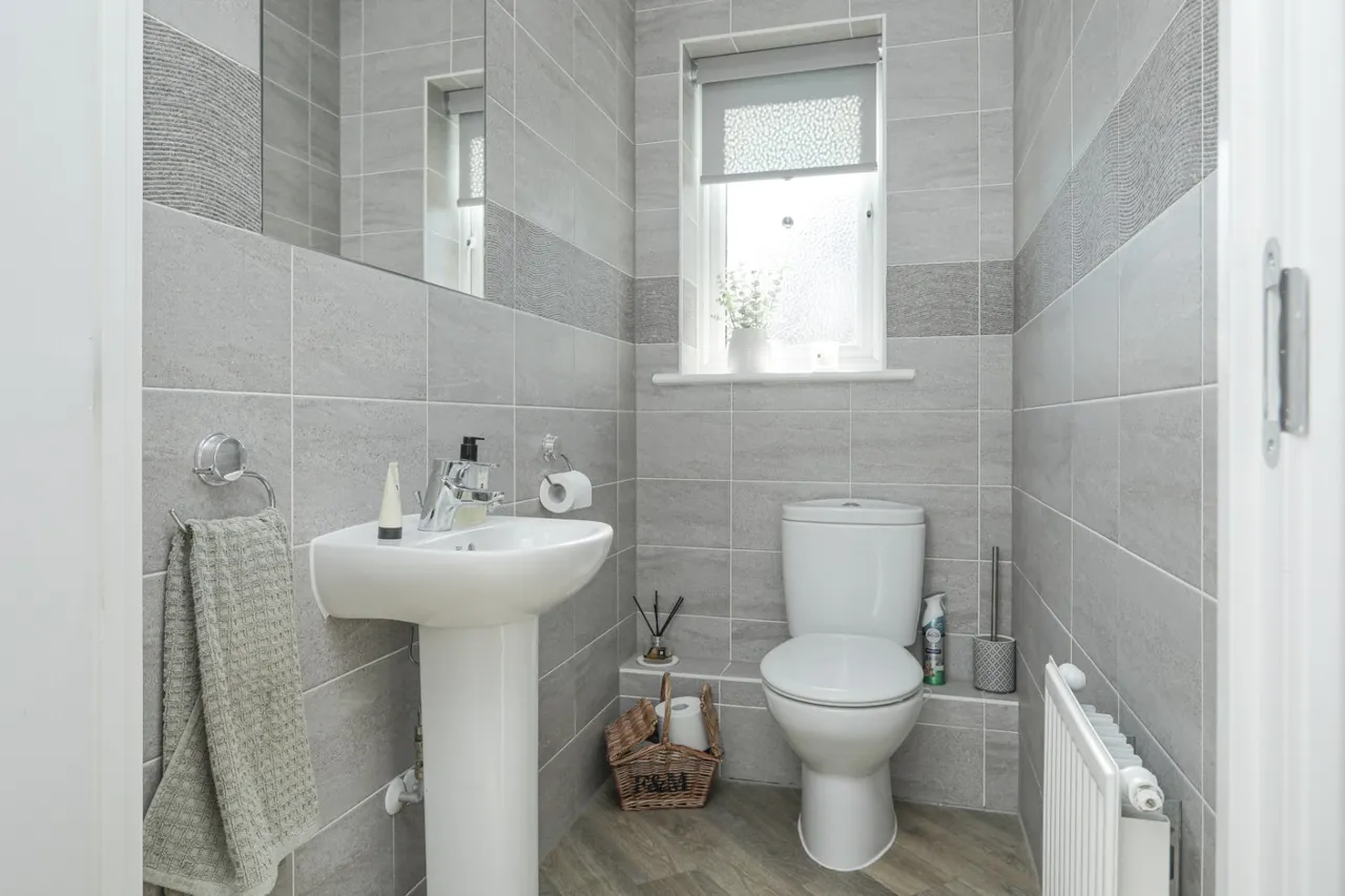 Arthur Maybury Close, Ashford, TN23, photo 7