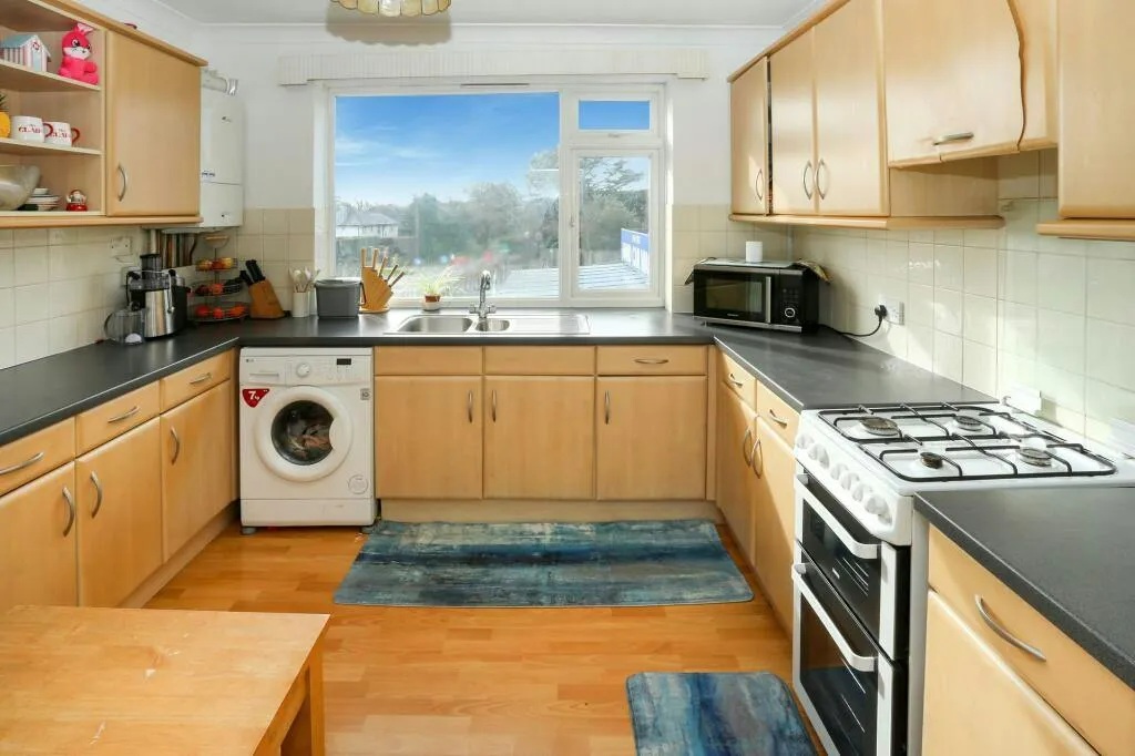 Milford Road, Lymington, SO41, photo 6