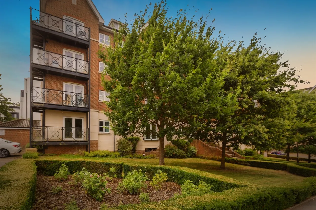 Viridian Square, Aylesbury, HP21, photo 11