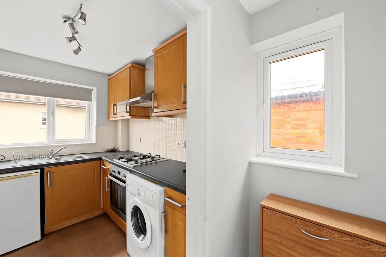 Weston Road, Aston Clinton, HP22, photo 6