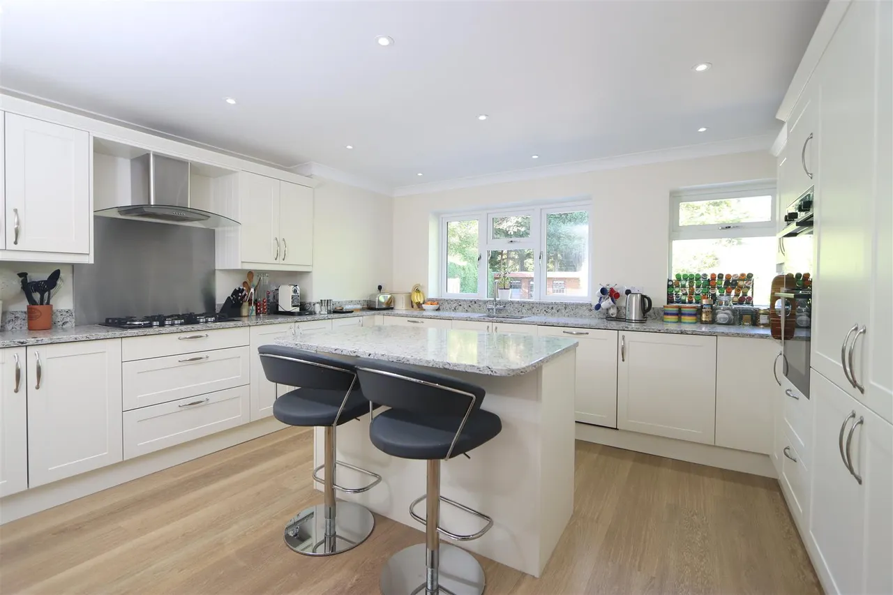 Wannerton Road, Blakedown, Kidderminster, photo 4