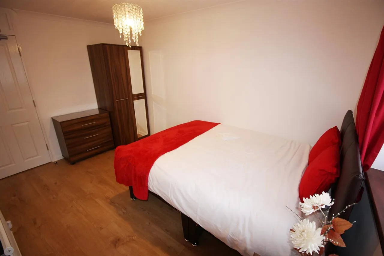 Buckthorn Avenue, Stevenage, SG1, photo 2