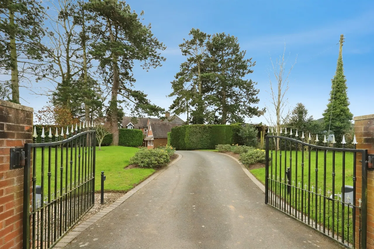 The Highlands, Ribbesford, DY12, photo 2
