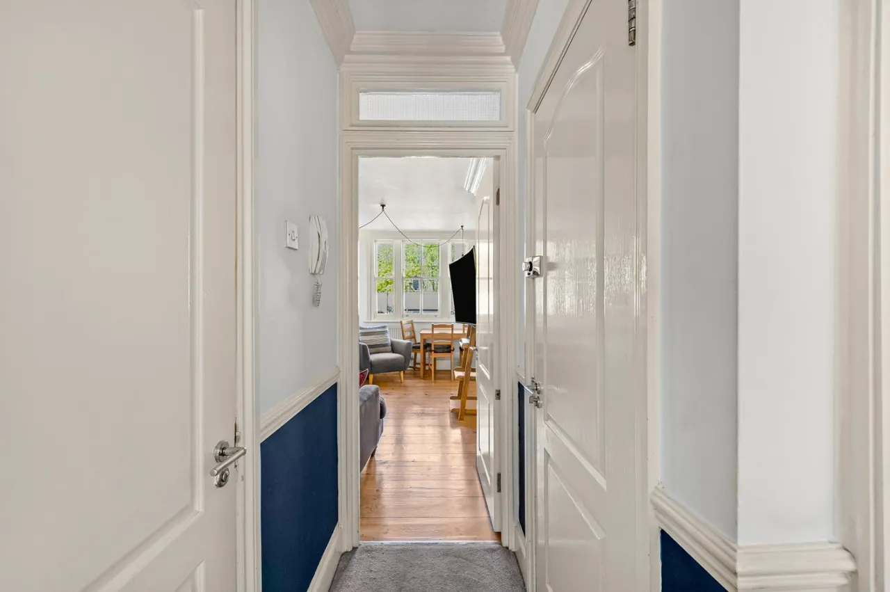 Holloway Road, London, N19, photo 12