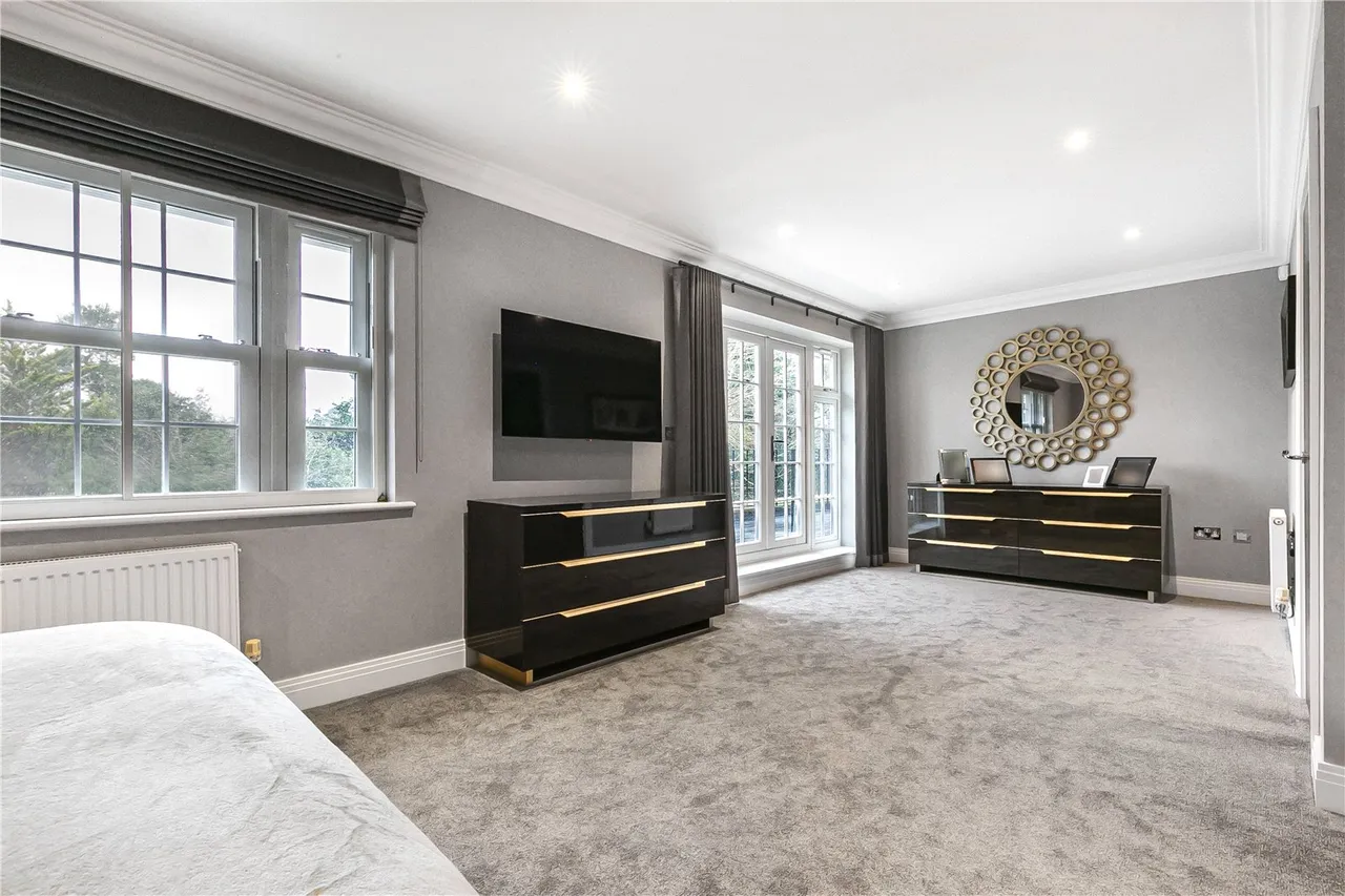 Warner Close, Hadley Wood, EN4 0HE, photo 23