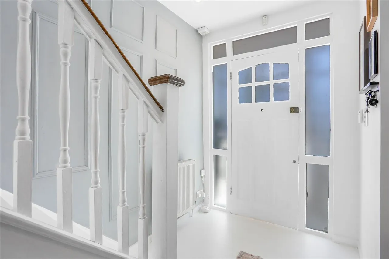 Fieldsend Road, Cheam, Sutton, SM3 8PA, photo 5