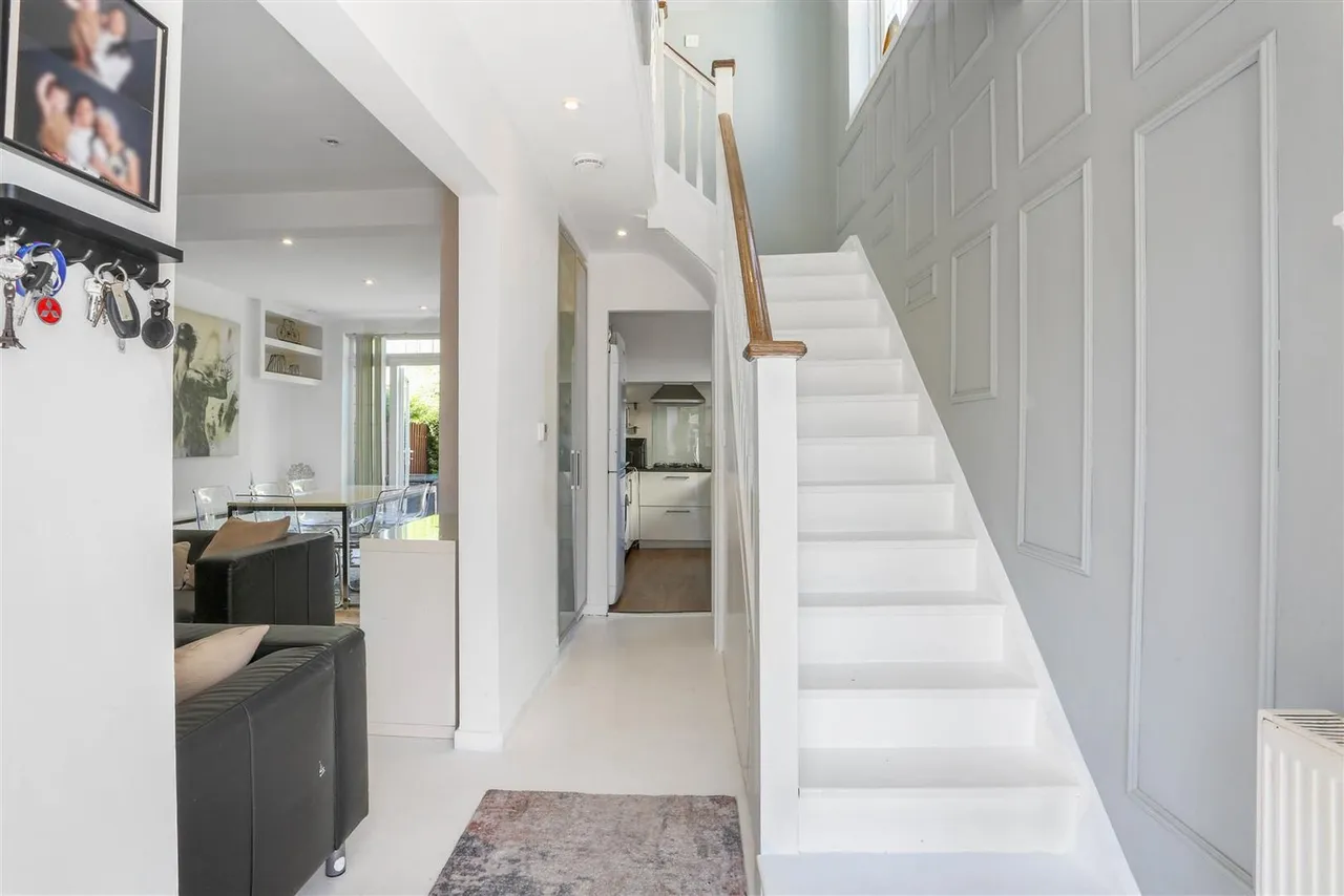 Fieldsend Road, Cheam, Sutton, SM3 8PA, photo 6
