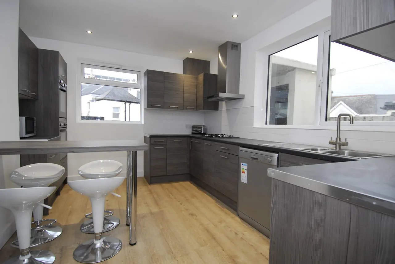 5 bed house to rent, Welbeck Avenue, Plymouth