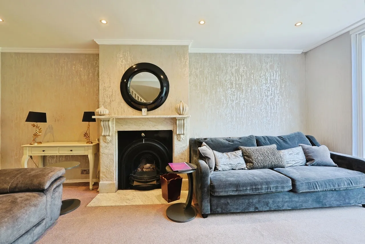 Searles Close, London, SW11, photo 6