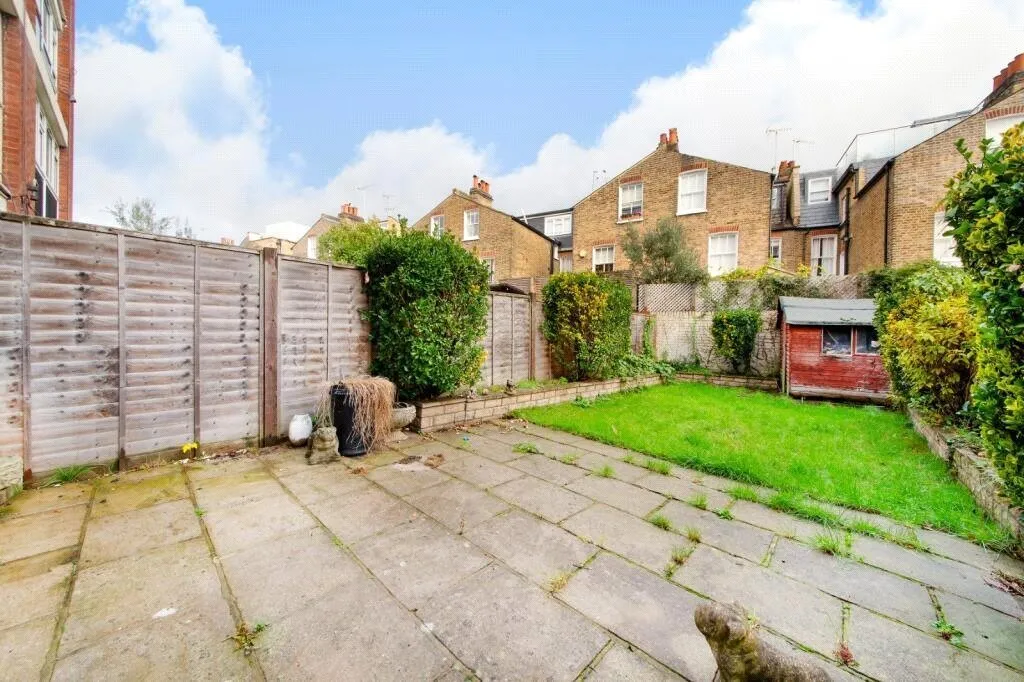 Searles Close, London, SW11, photo 16