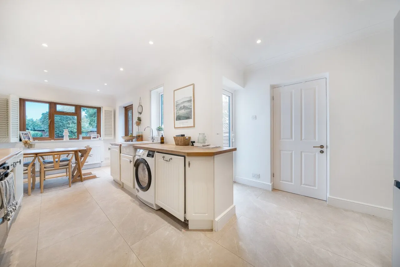 Walden Avenue, Chislehurst, BR7, photo 3