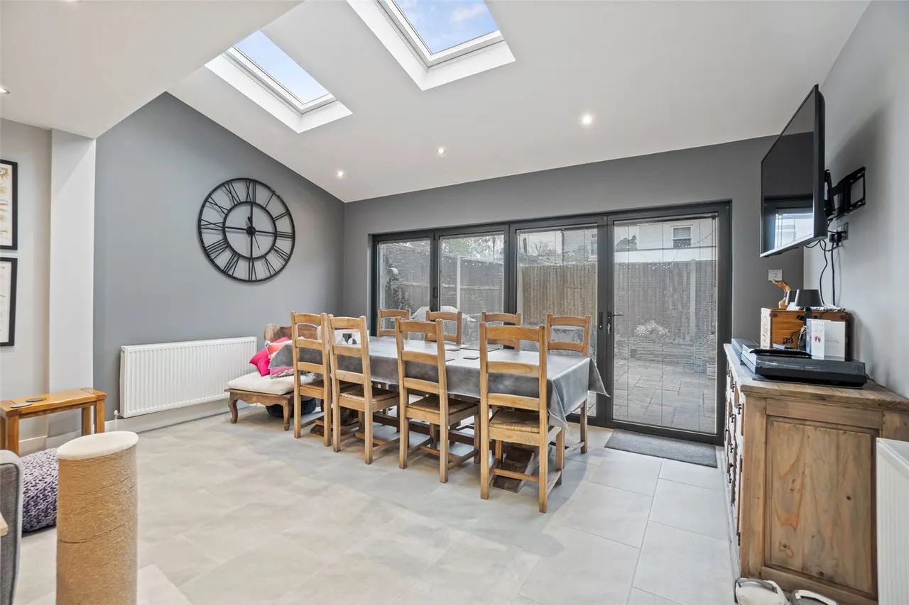 Talbot Road, Twickenham, TW2 6SJ, photo 3