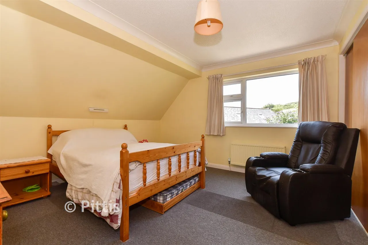 Lowtherville Road, Ventnor, PO38, photo 6