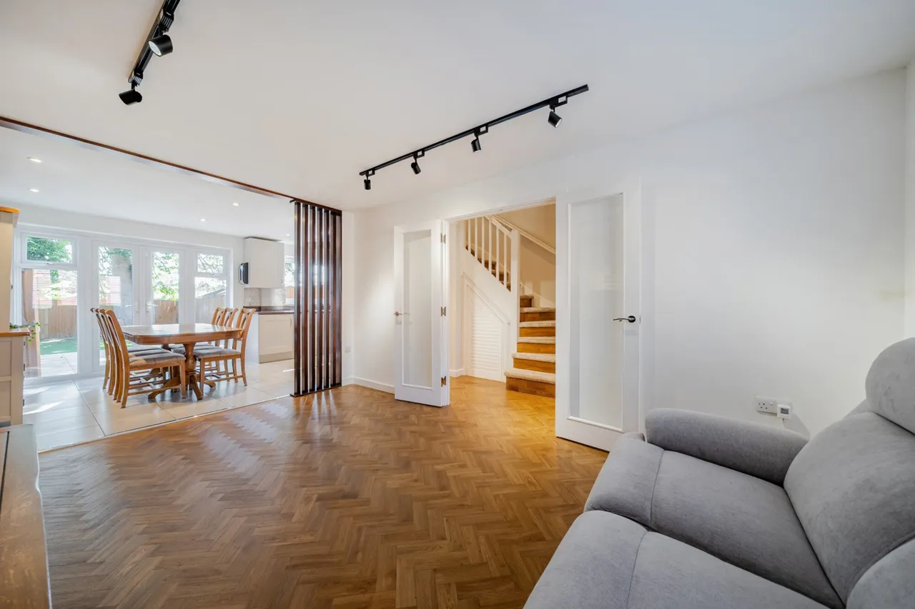Hawthorn Park, BR8, photo 11