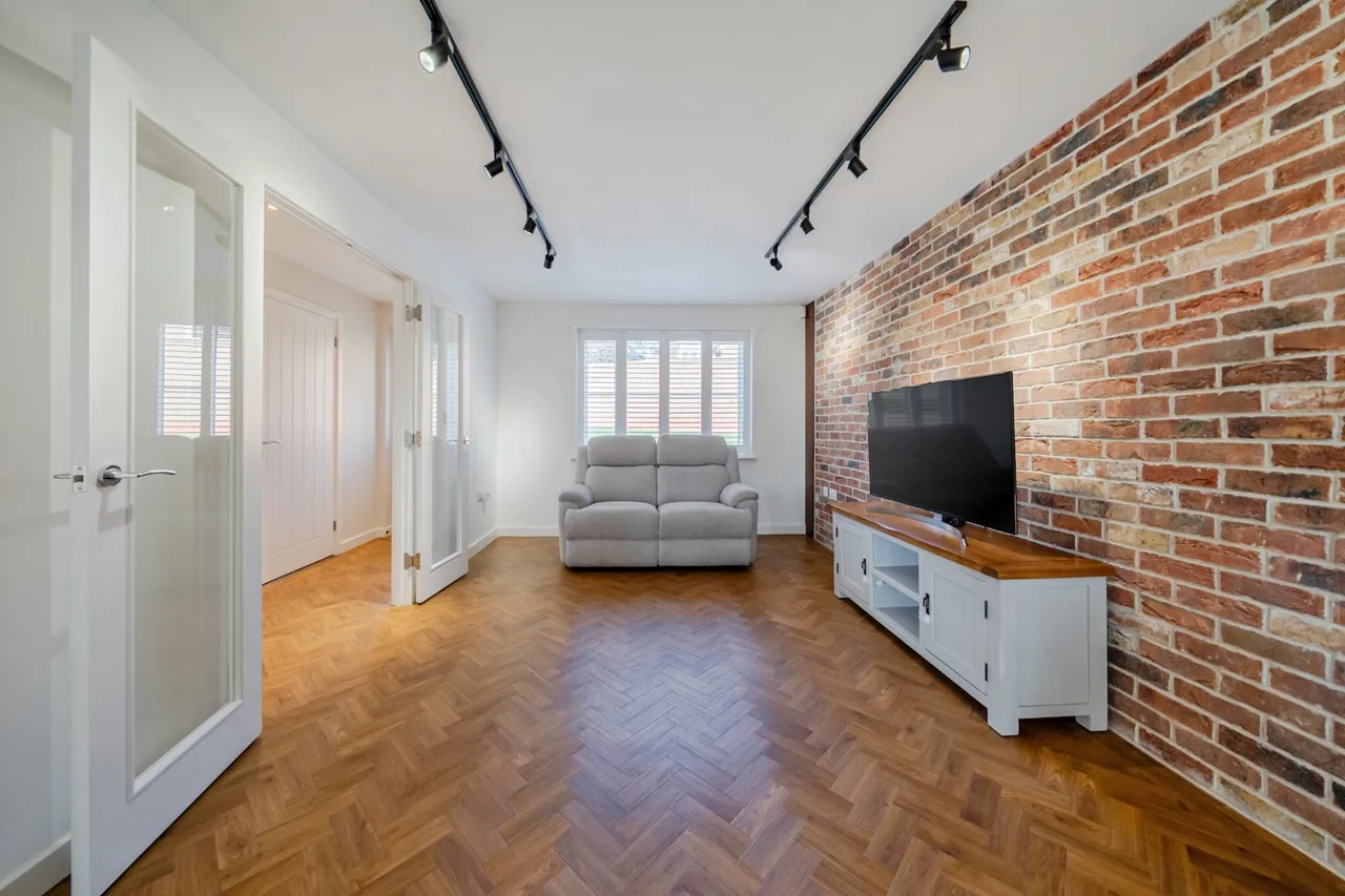 Hawthorn Park, BR8, photo 16
