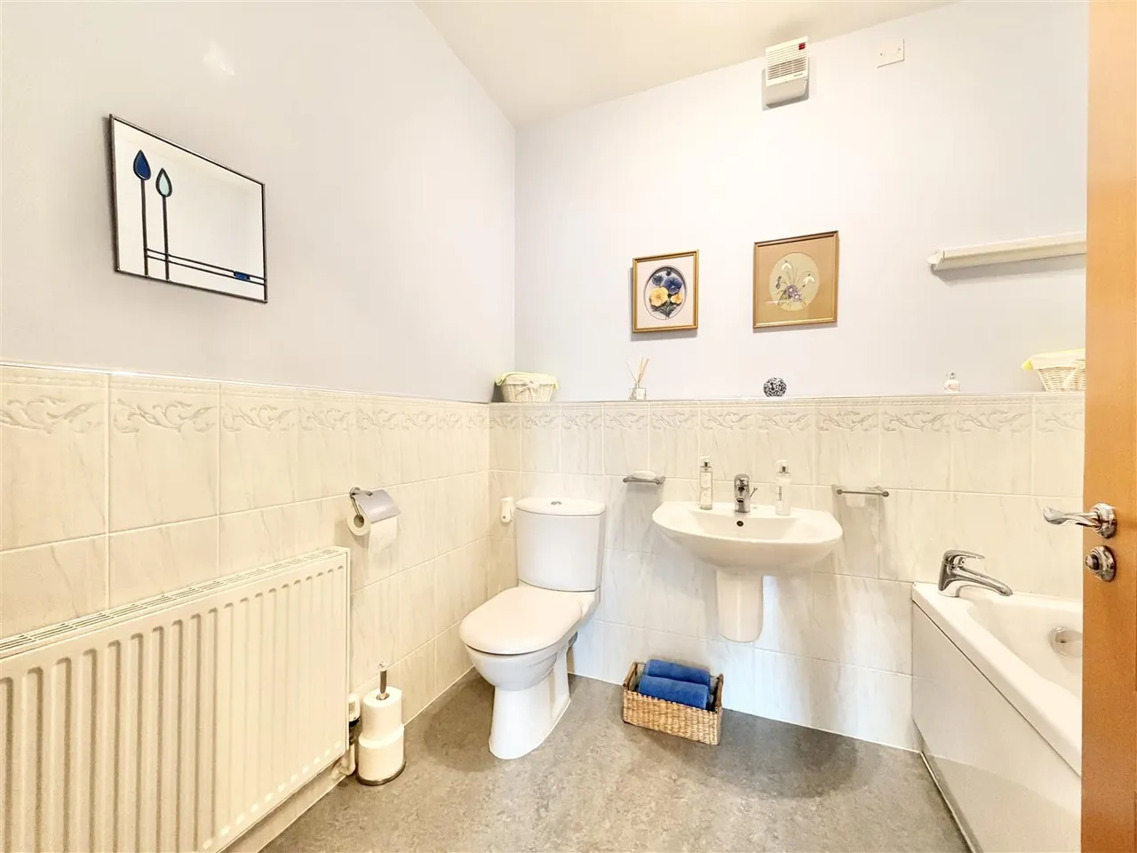 Orchard Brae, Hamilton, Hamilton, Lanarkshire, ML3 6JD, photo 14