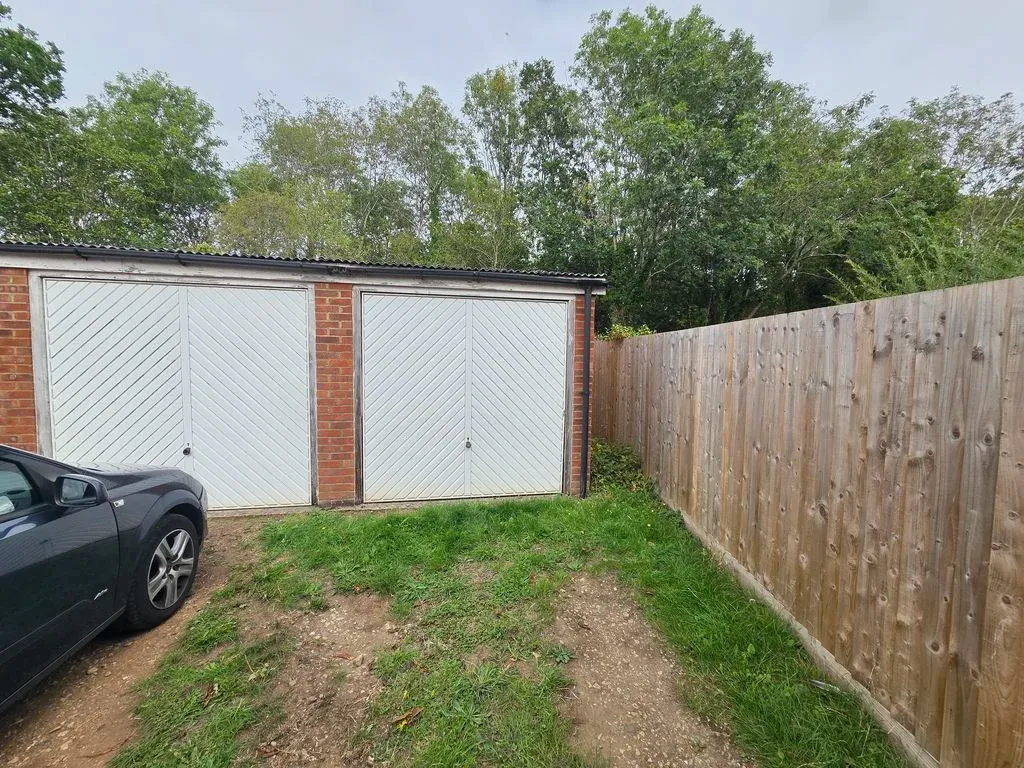 Favell Drive, Furzton, MK4, photo 12
