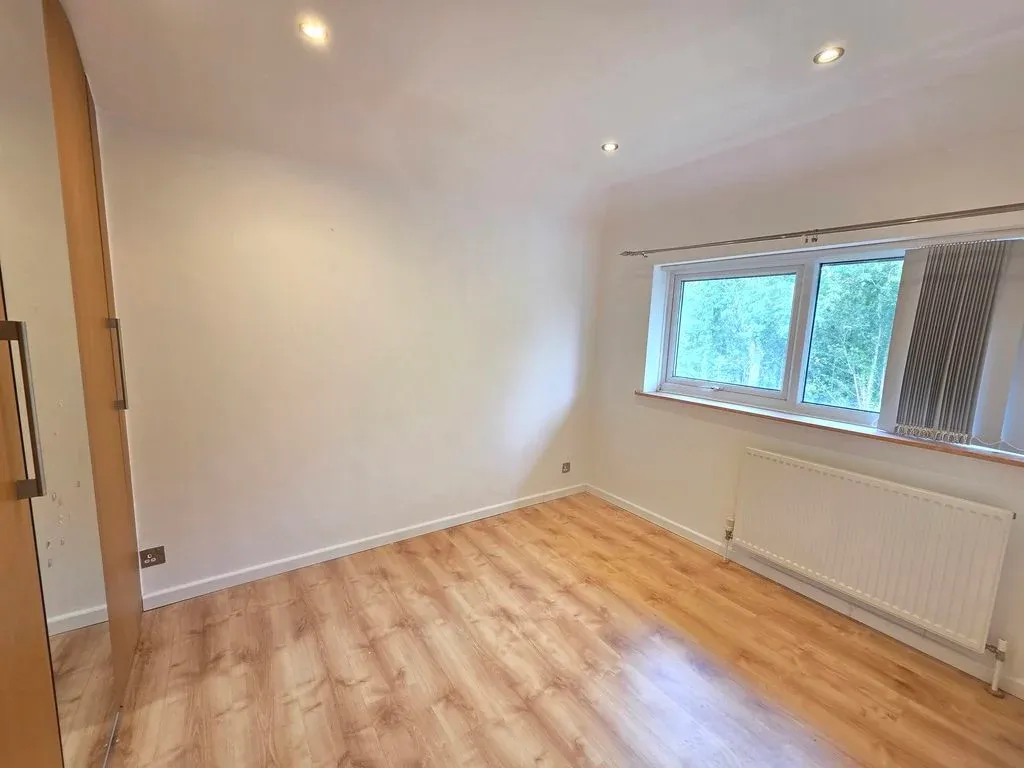Favell Drive, Furzton, MK4, photo 9