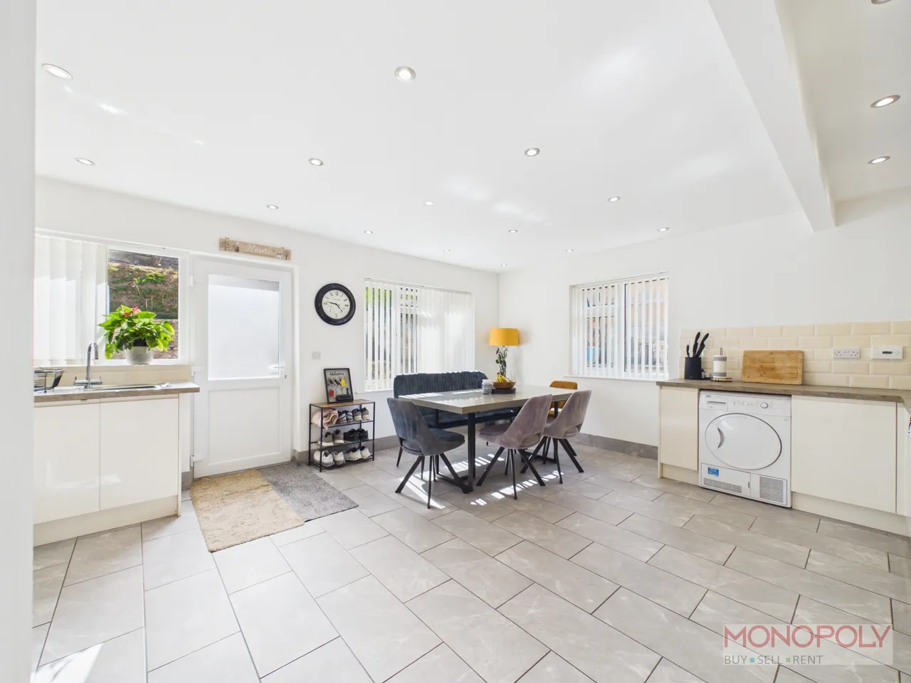The Grange Pendwll Road, Moss, LL11, photo 5