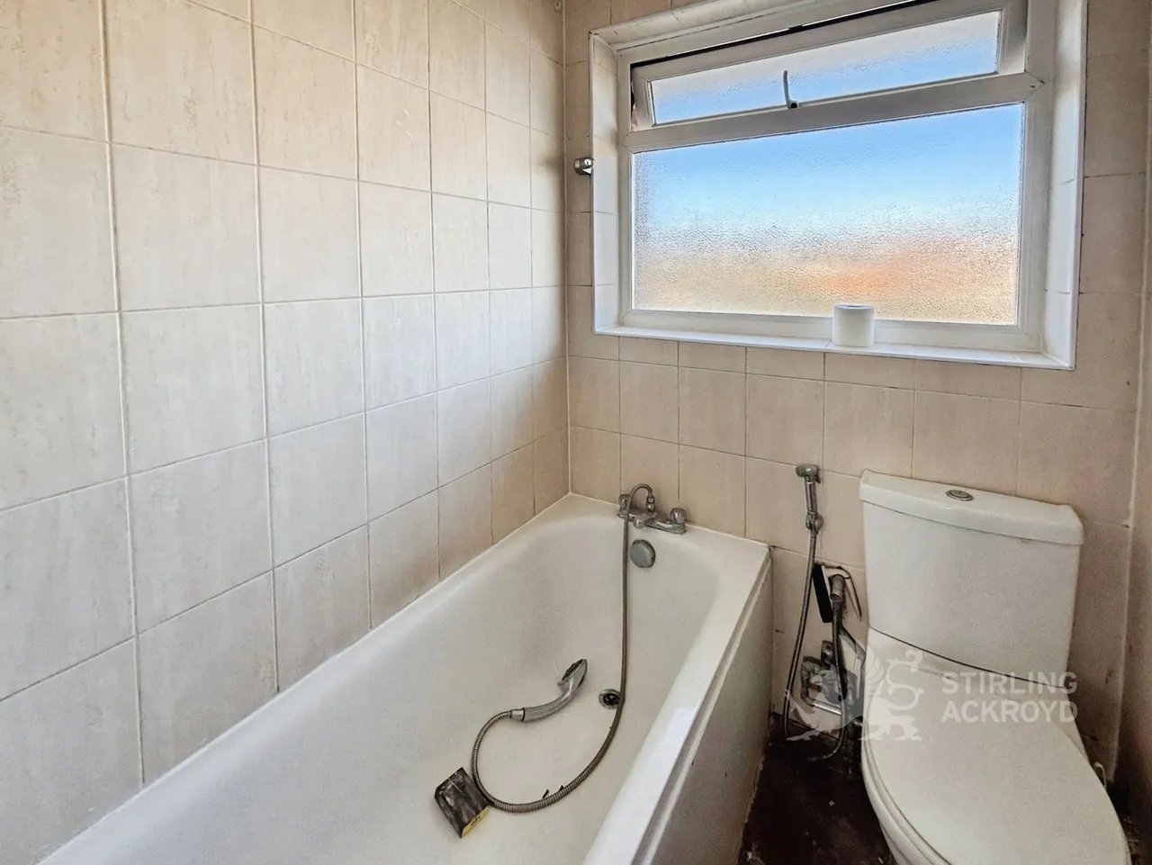Marriott Close, Feltham, TW14, photo 3