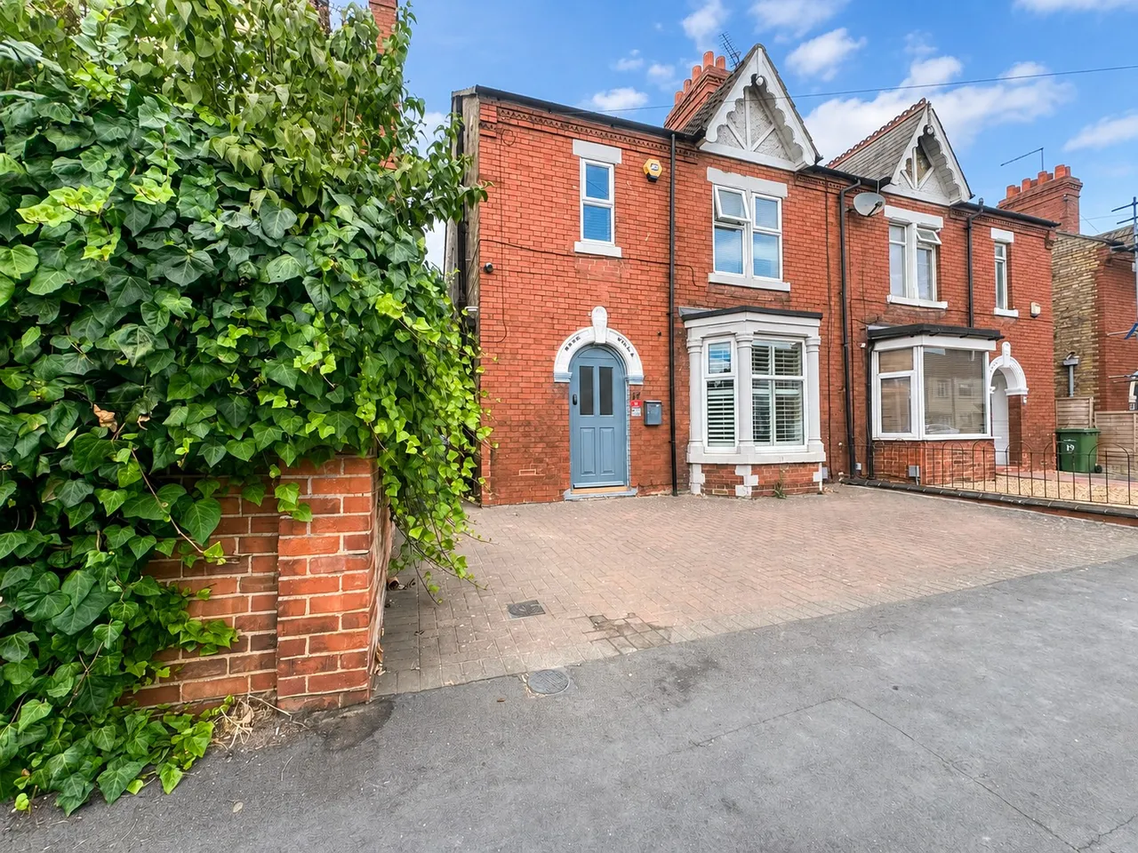 3 bed house for sale — Garton End, Peterborough, PE1