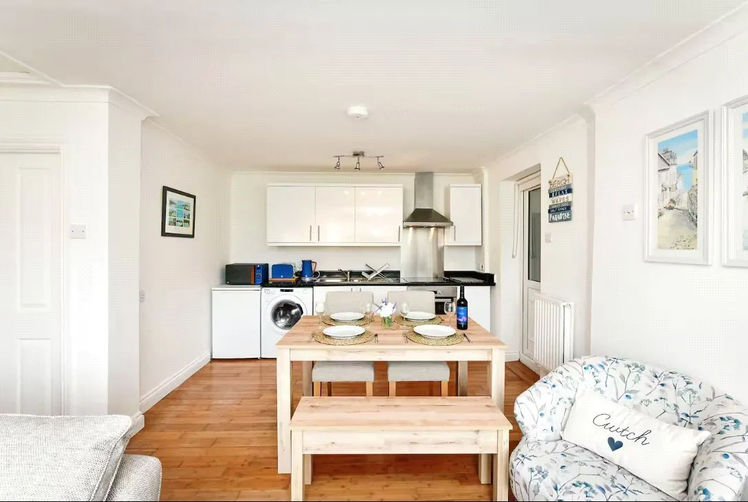 Western Lane, Mumbles, SA3, photo 16