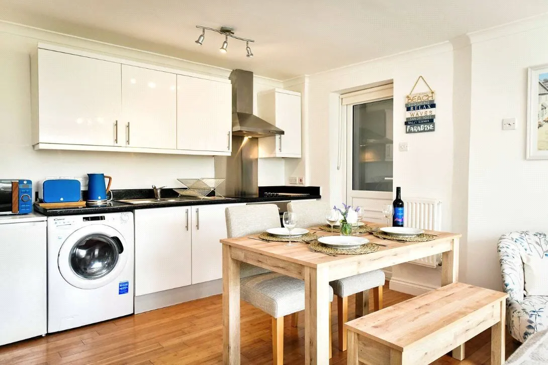 Western Lane, Mumbles, SA3, photo 18
