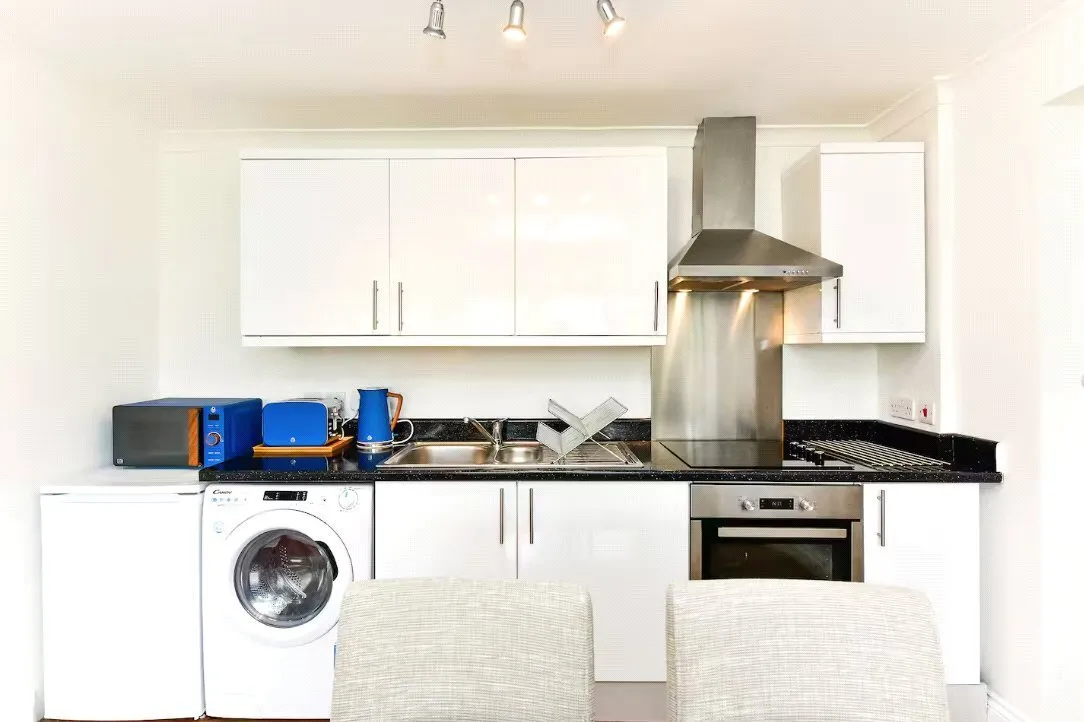Western Lane, Mumbles, SA3, photo 15