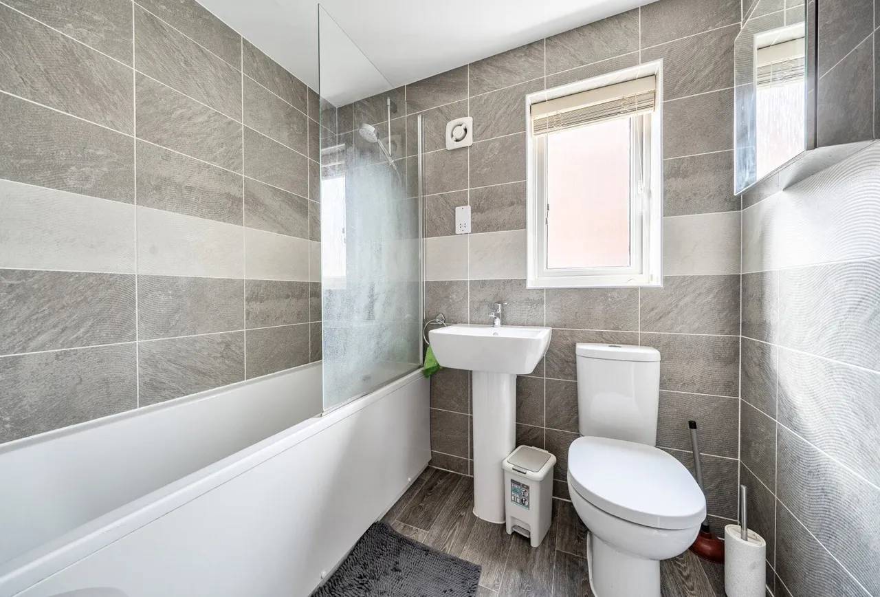 Harebell Road, South Gloucestershire, Lyde Green, BS16 7LY, photo 24