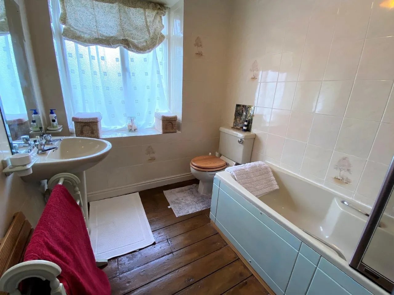 Essex Avenue, Didsbury, M20, photo 7