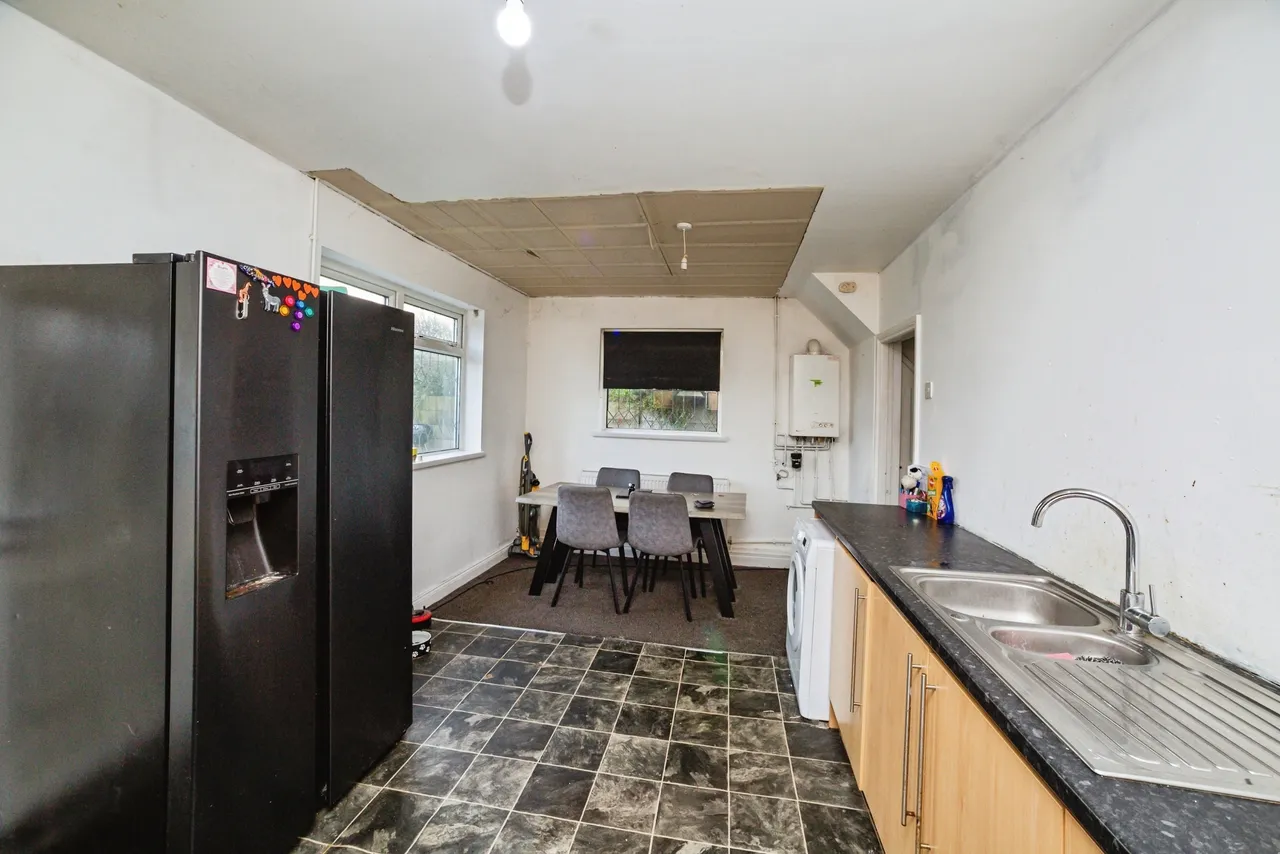 Lindley Crescent, Rotherham, S63, photo 7