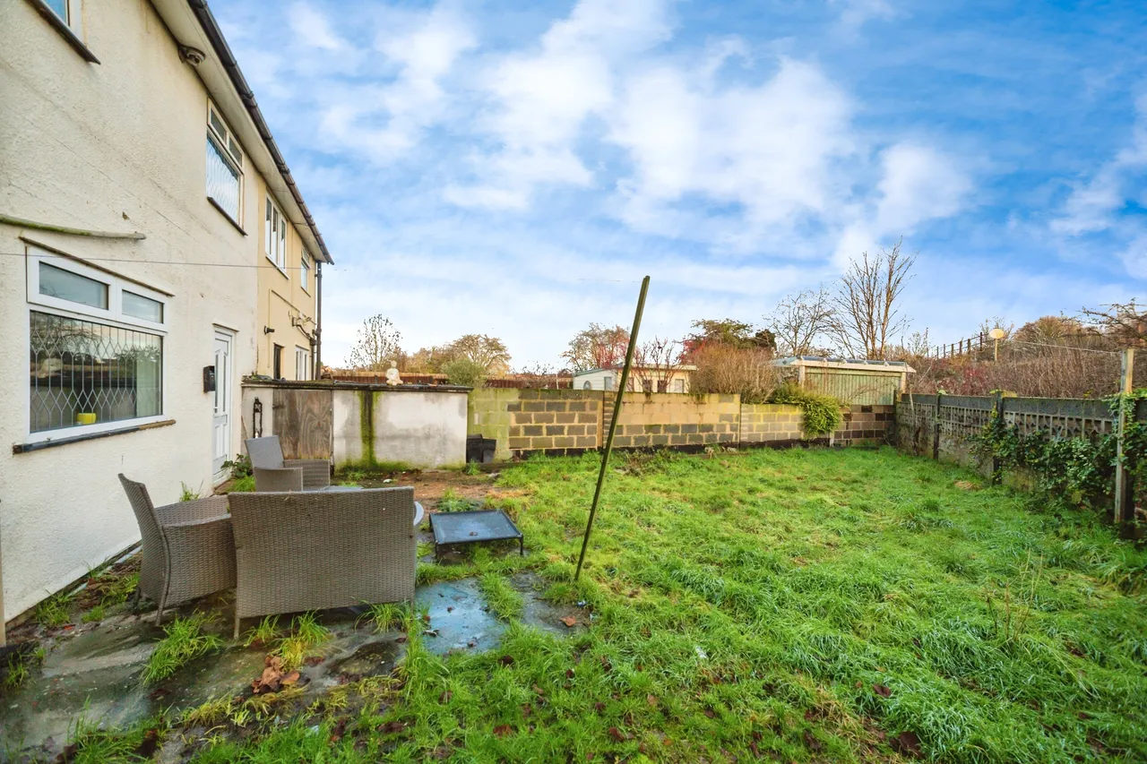 Lindley Crescent, Rotherham, S63, photo 3
