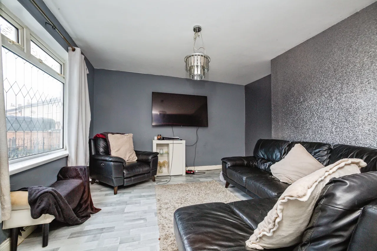 Lindley Crescent, Rotherham, S63, photo 4