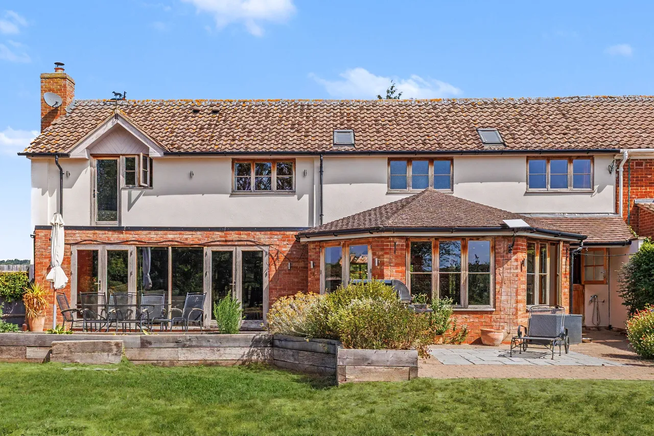 Ryden Lane, Charlton, WR10, photo 26