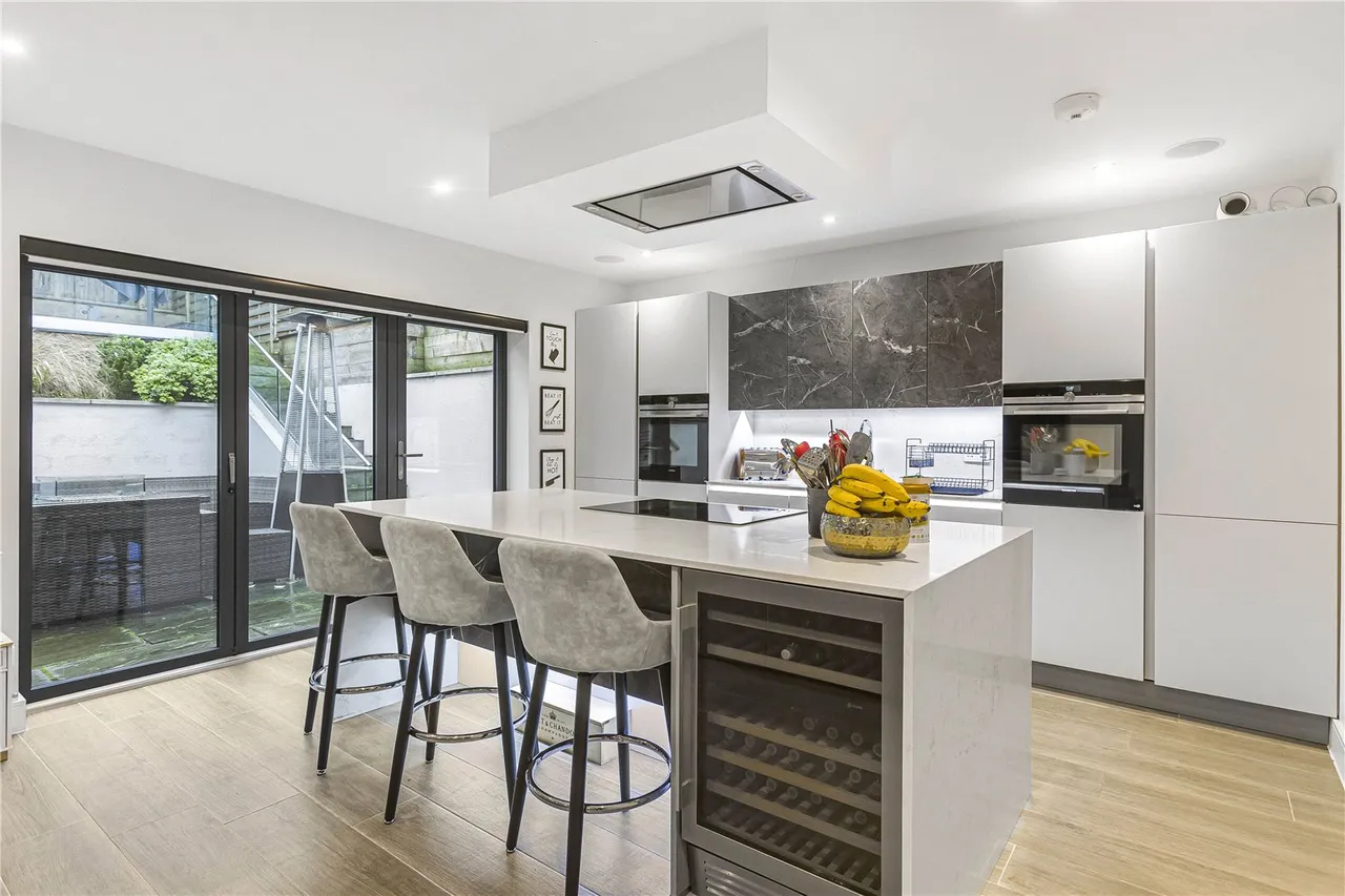 The Coppice, Enfield, EN2 7BY, photo 13