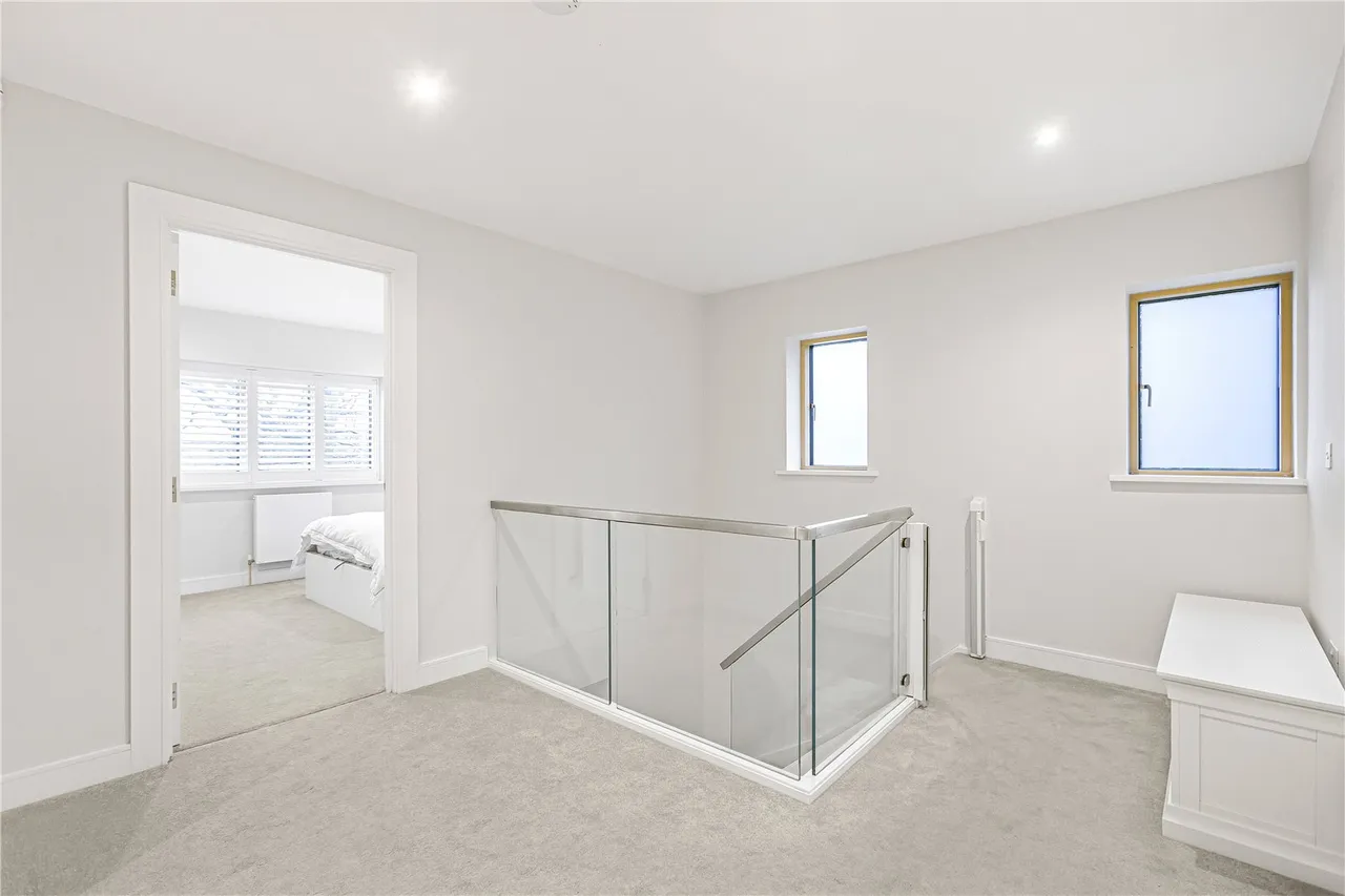 The Coppice, Enfield, EN2 7BY, photo 16