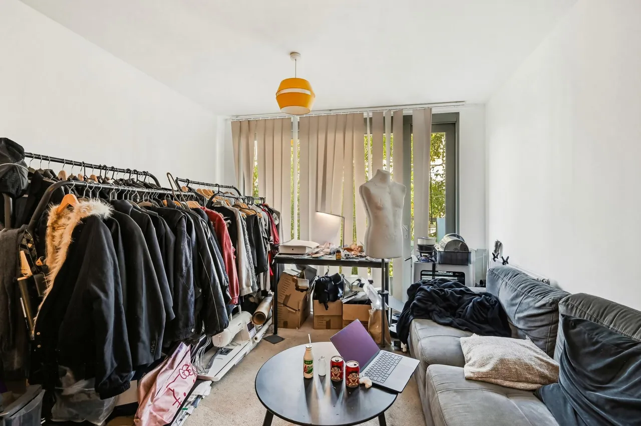 Booth Road, E16, photo 4