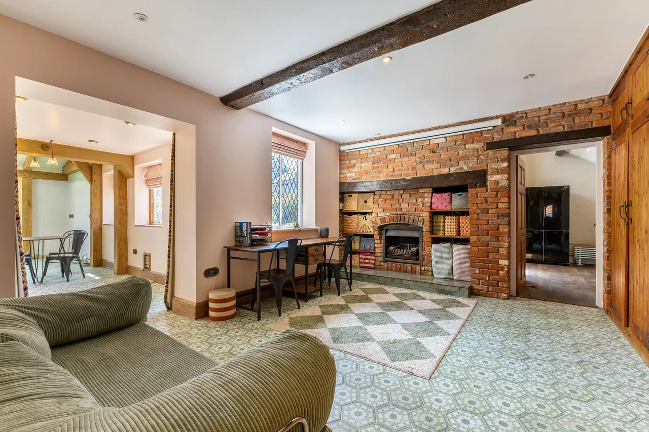 Brickendon Lane, Hertford, SG13, photo 2