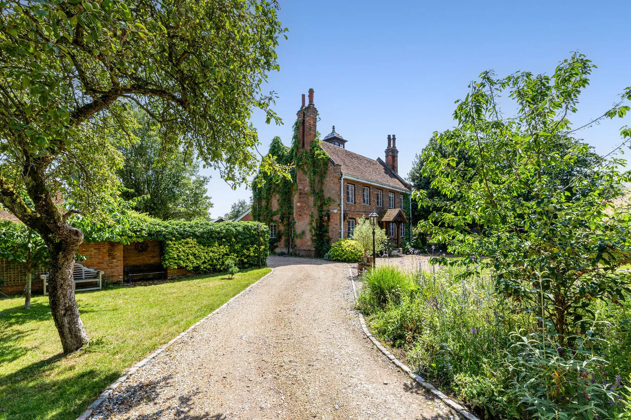 Brickendon Lane, Hertford, SG13, photo 17