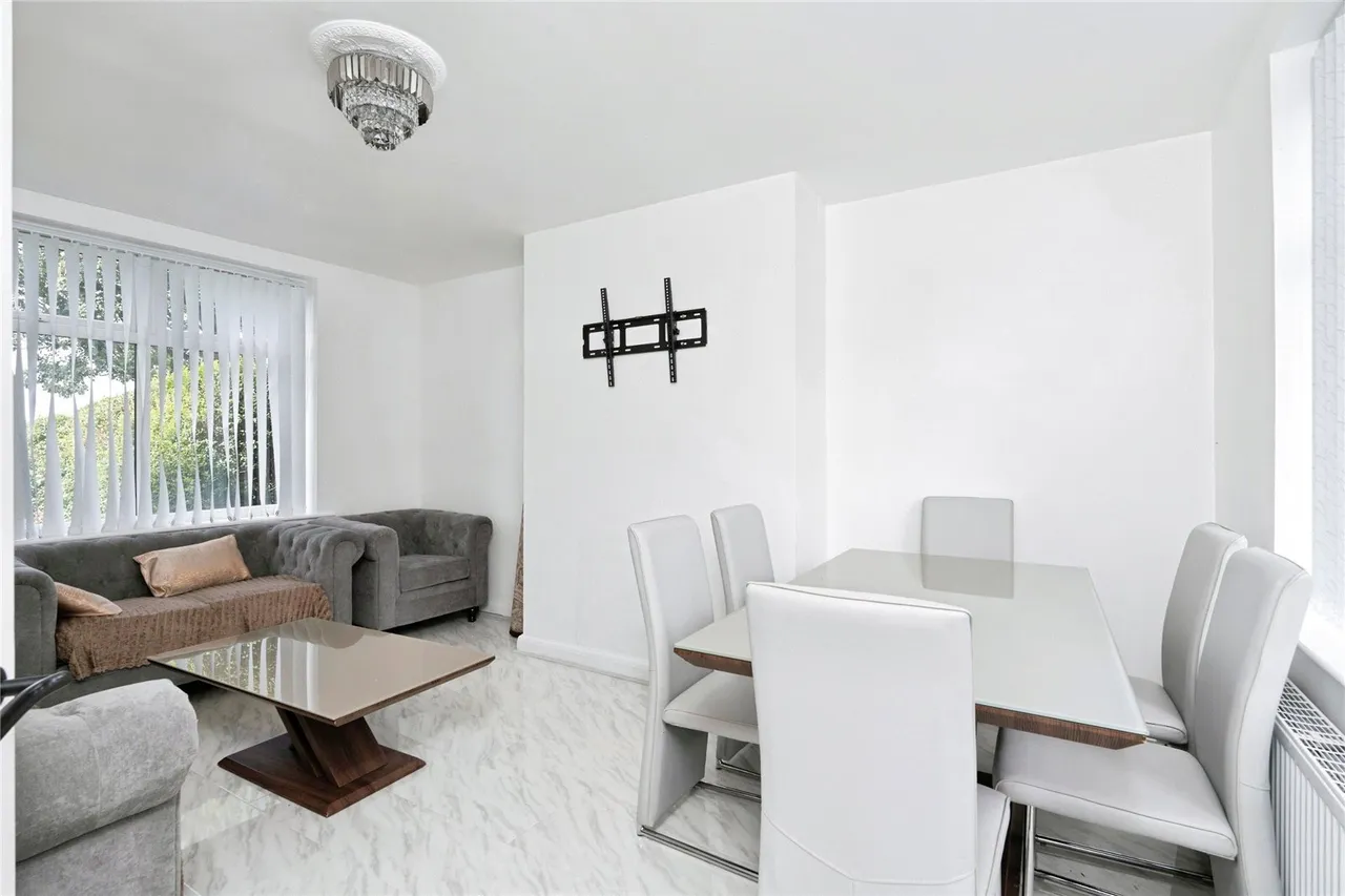 Laxey Road, Blackburn, BB2, photo 2