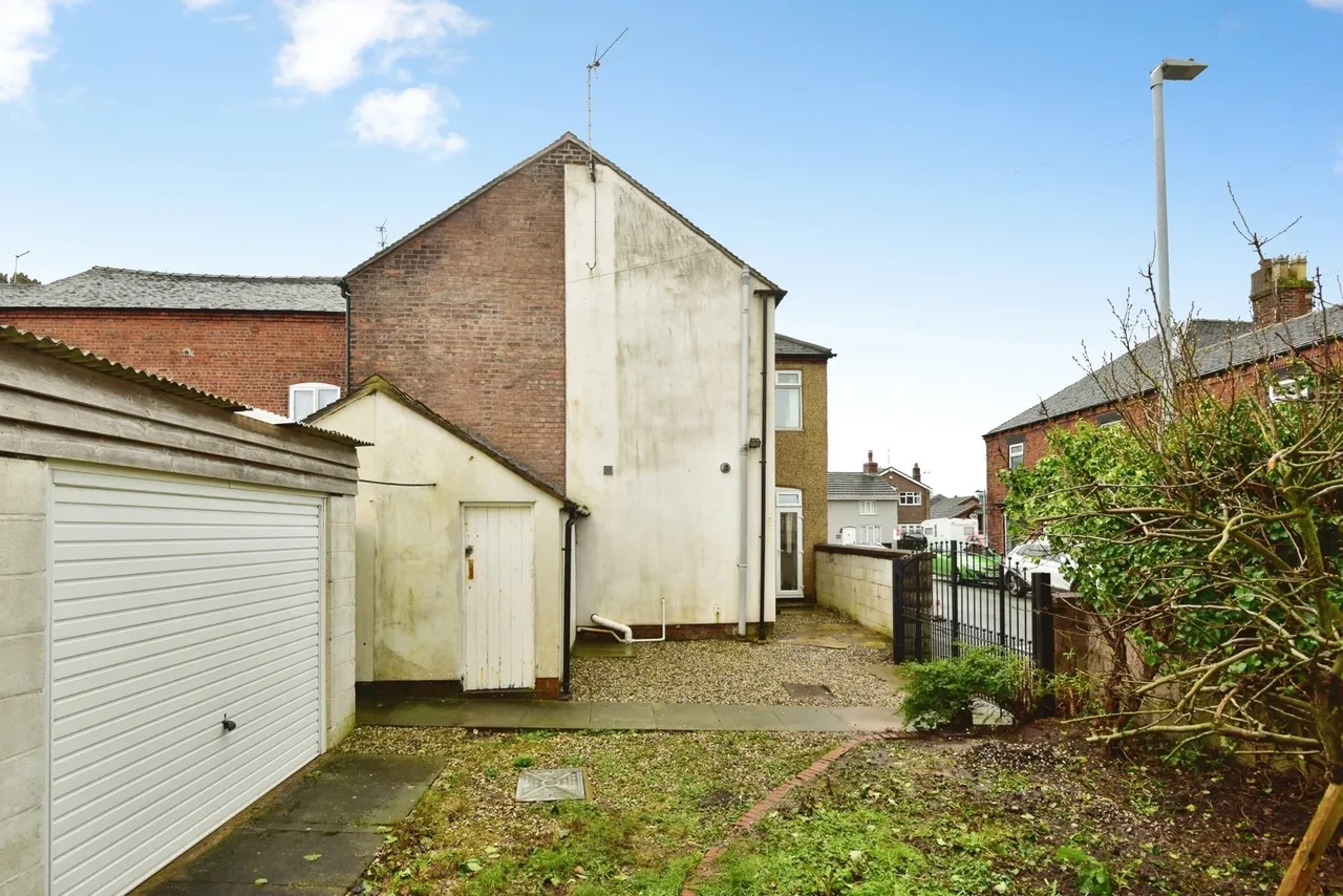Ravens Lane, Bignall End, Stoke-on-Trent, Staffordshire, ST7, photo 15