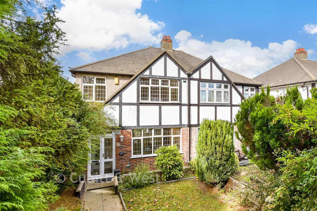 3 bed house for sale, Croydon Road, Beddington, CR0