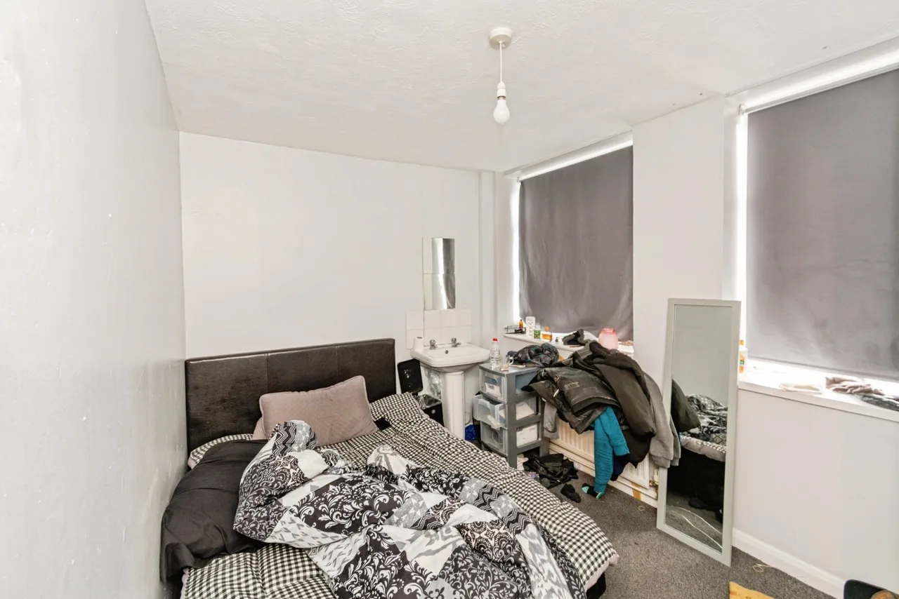 Holt Road, Southampton, SO15, photo 13