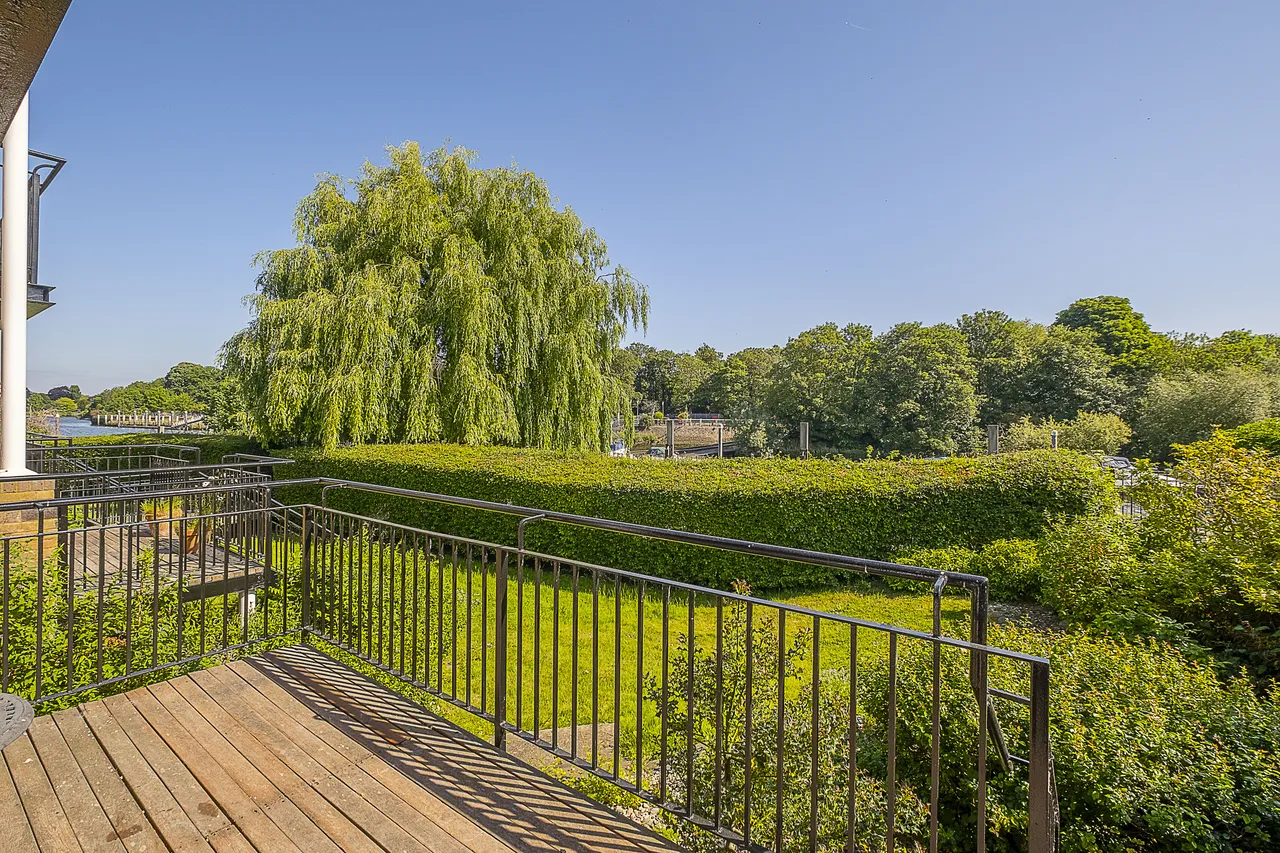 Manor Road, Teddington, TW11, photo 4